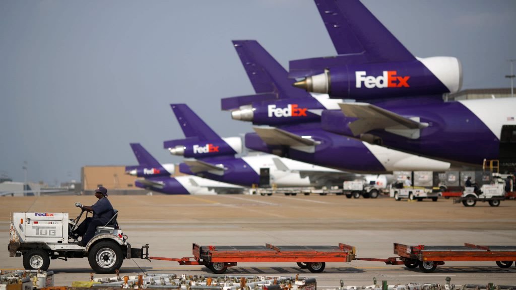 FedEx Freight Service Benefits